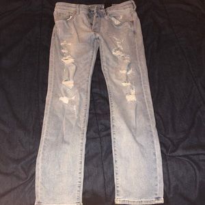 H&M Ripped Jeans Stylish Look!!